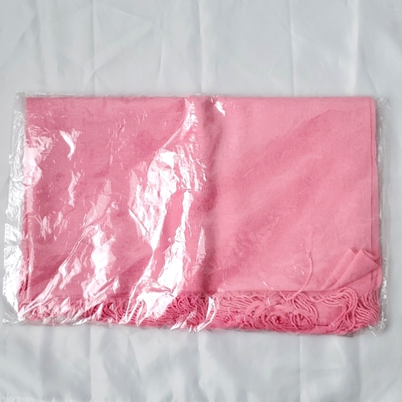Pink Shawl Scarf - Picture 1 of 2